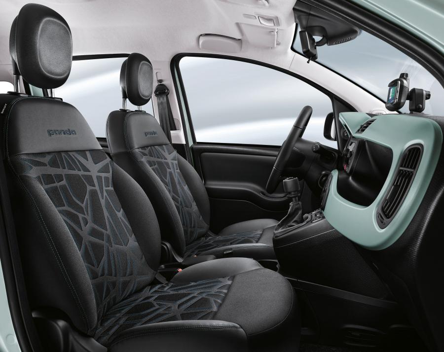  Fiat Panda City Cross Hybrid Launch Edition (319) 2020 года  (фото 17 из 112)
